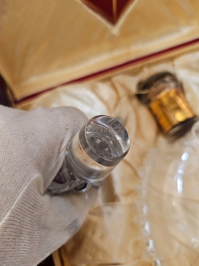 ギ*ウ様 LOUIS XIII ルイ13世 空瓶 バカラ レミーマルタン