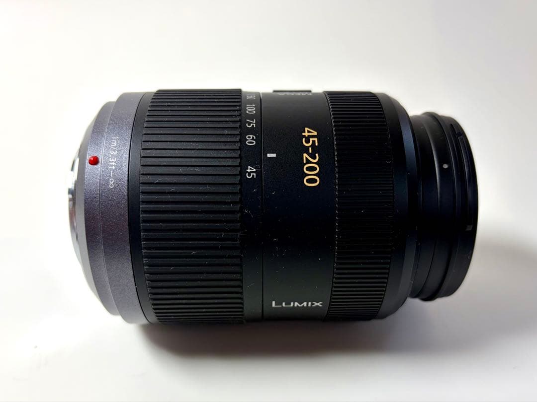 LUMIX G VARIO 45-200mmレンズ