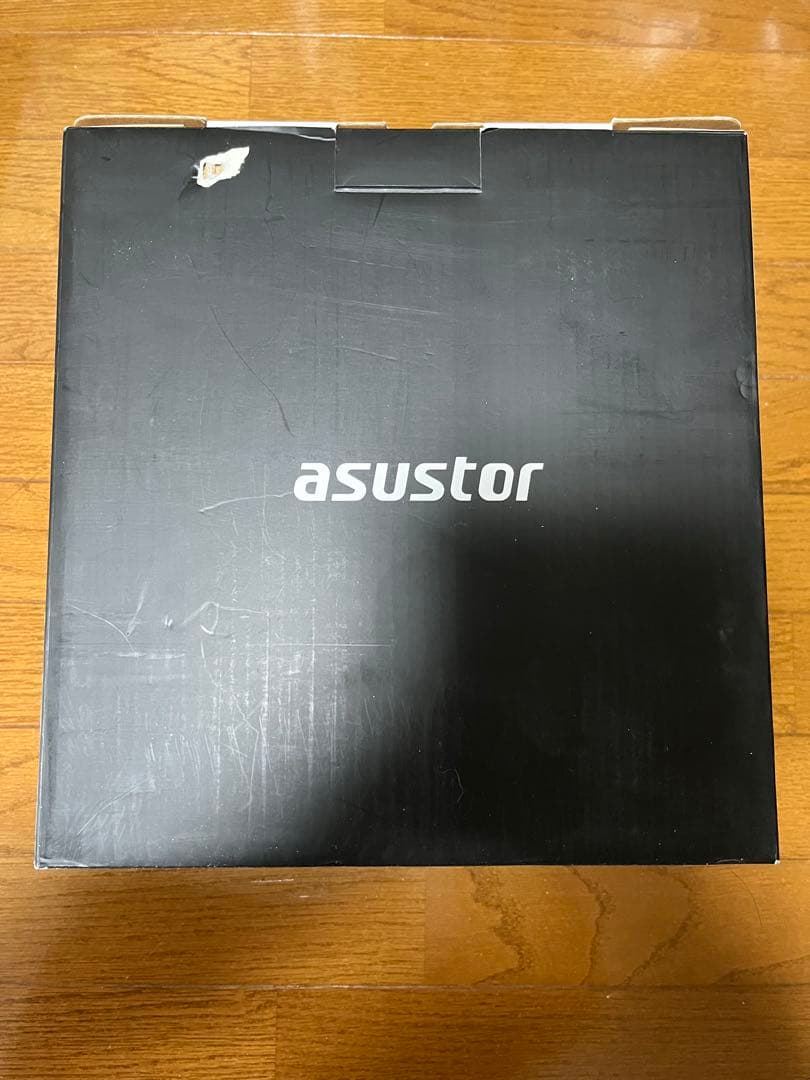 【新品未使用】ASUSTOR LOCKERSTOR 2 Gen2 AS6702T