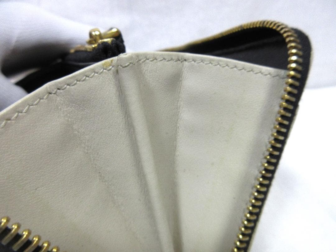 ぱ*ふ様 MARNI マルニ　イタリア製　ラウンドファスナー　長財布　未使用保管