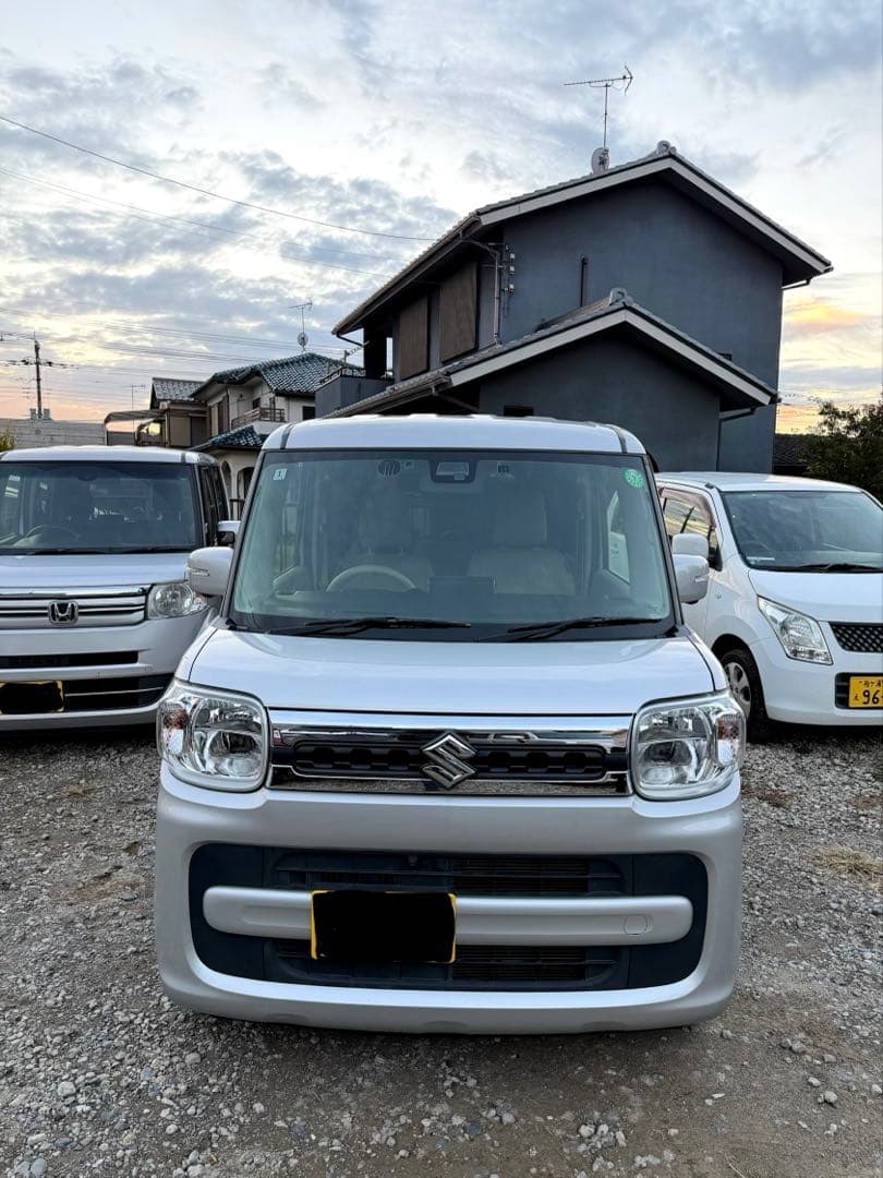 平成30年スズキ スペーシアHYBRID 車検　9年／1 月