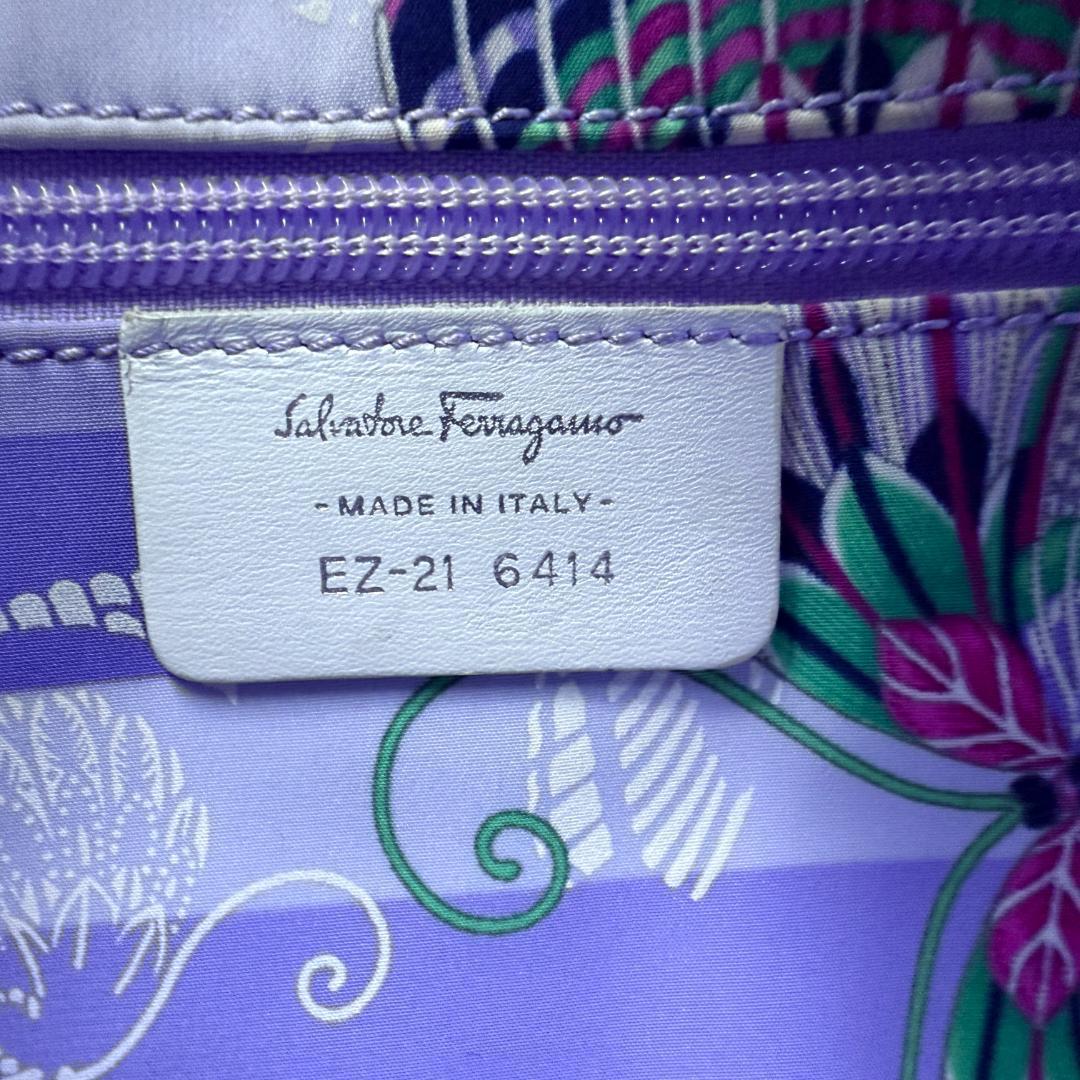 美品　サルヴァトーレフェラガモ ストロー ラタン ガンチーニ カゴバッグ