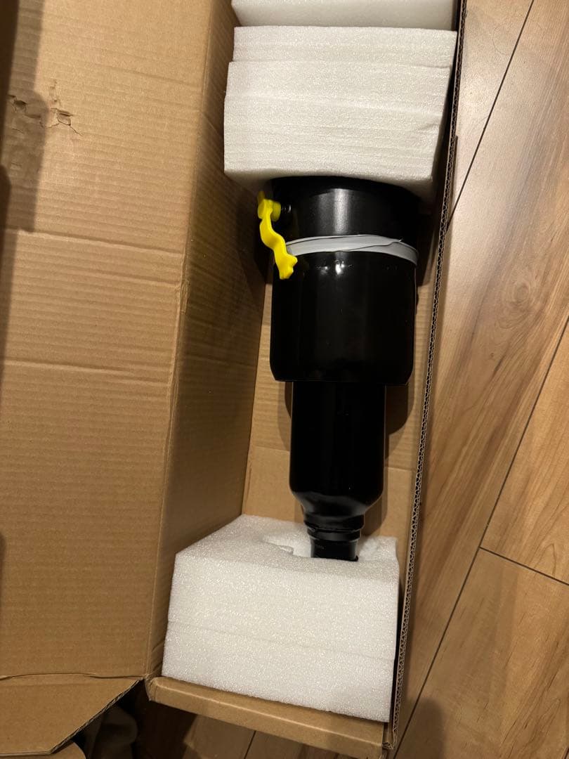 LS600H LS600HL用エアサス右前