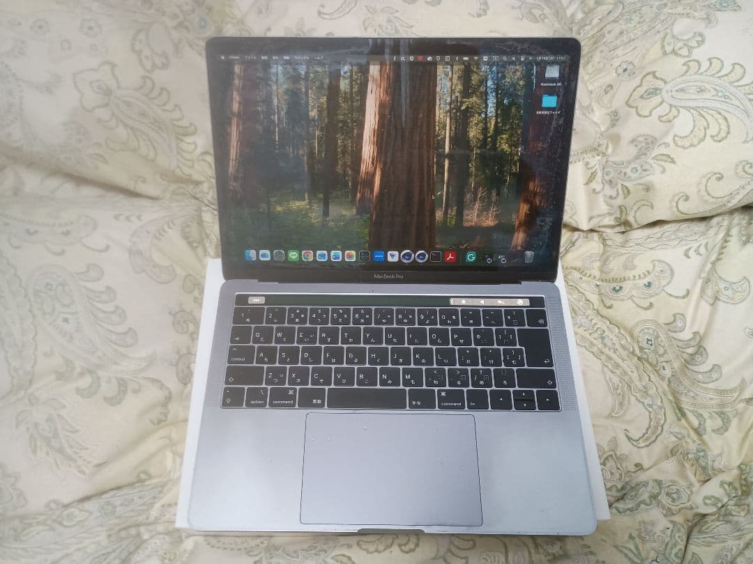 【Apple】 MacBook Pro 13インチ スペースグレイ