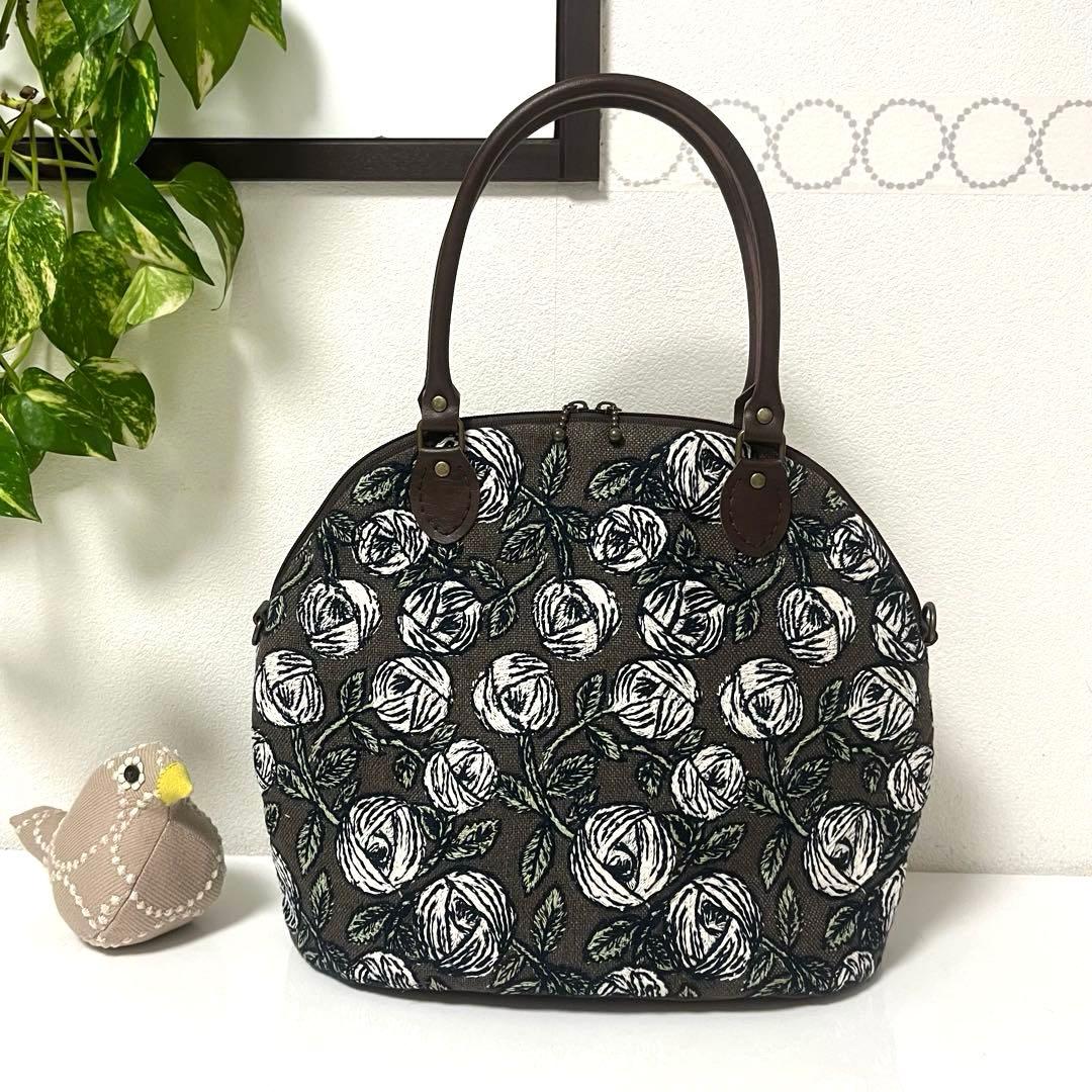 ミナペルホネン　ハンドメイドバッグ　楕円底ファスナーバッグ