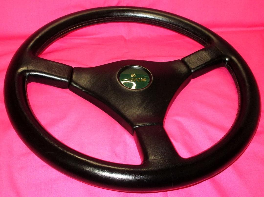 6305 正規品！MOMO handling by LOTUS ロータス 38Φ