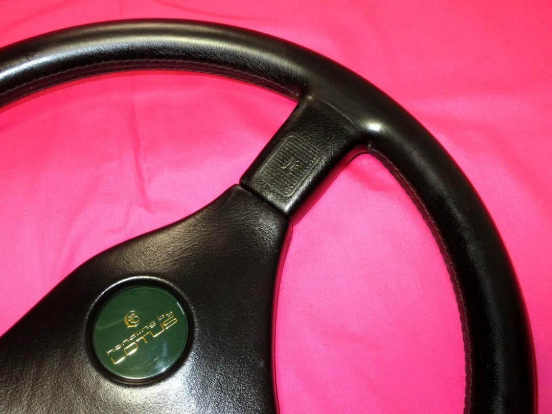 6305 正規品！MOMO handling by LOTUS ロータス 38Φ