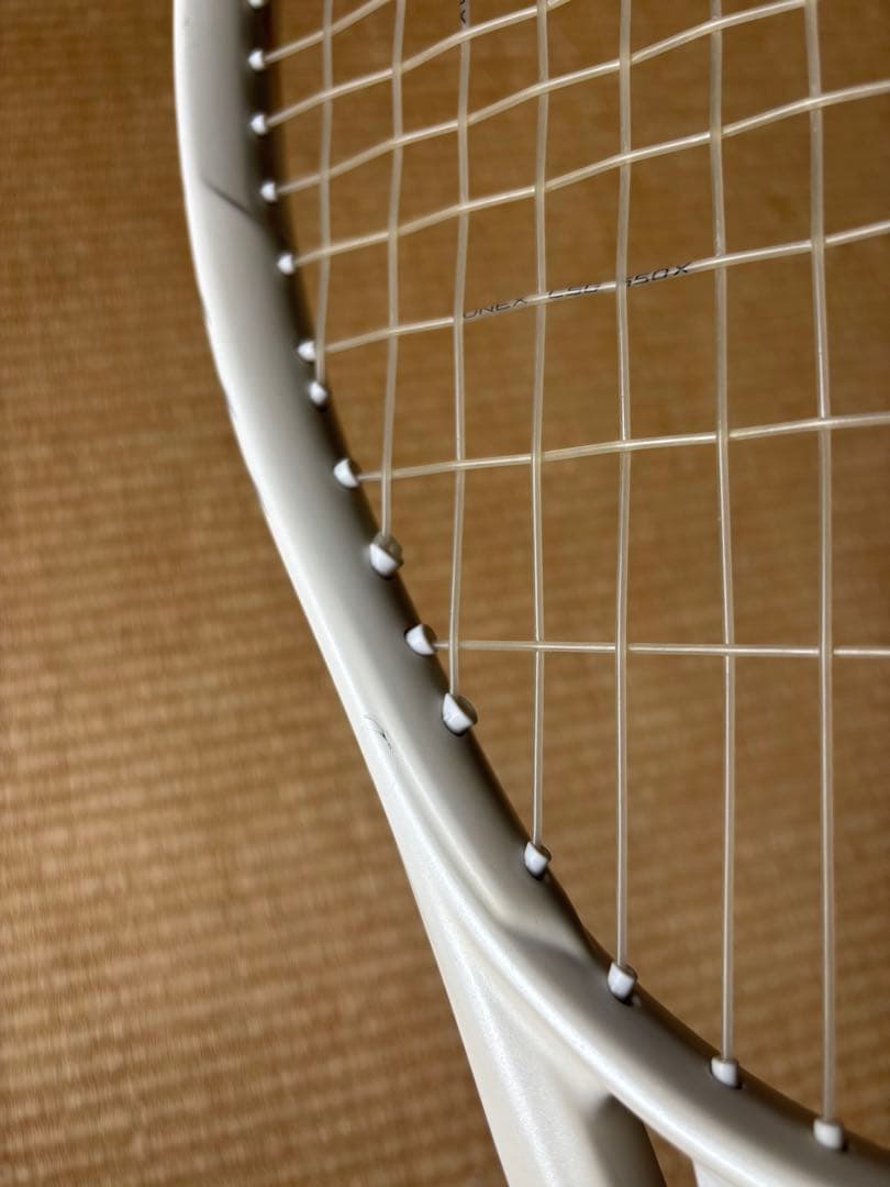 テニスラケットDIOS PRO-X　限定生産 ホワイト