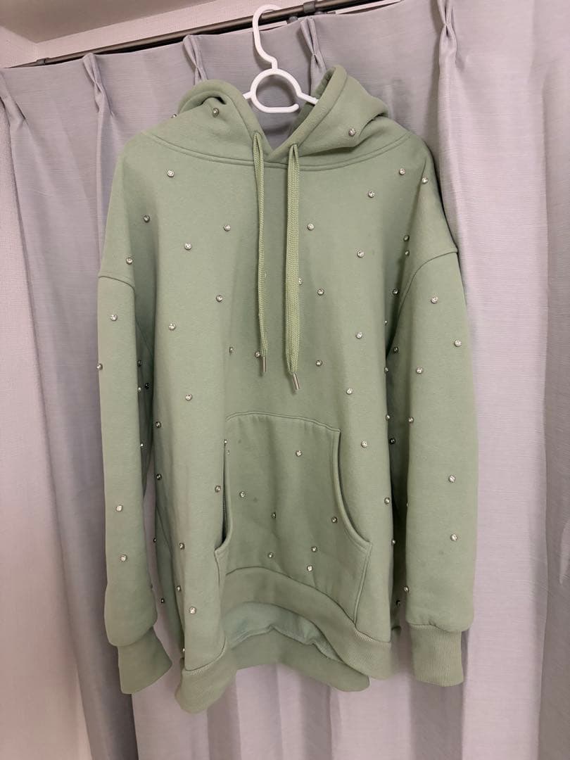 Darich ダーリッチ ランダムビジューフーディ パーカー ミント