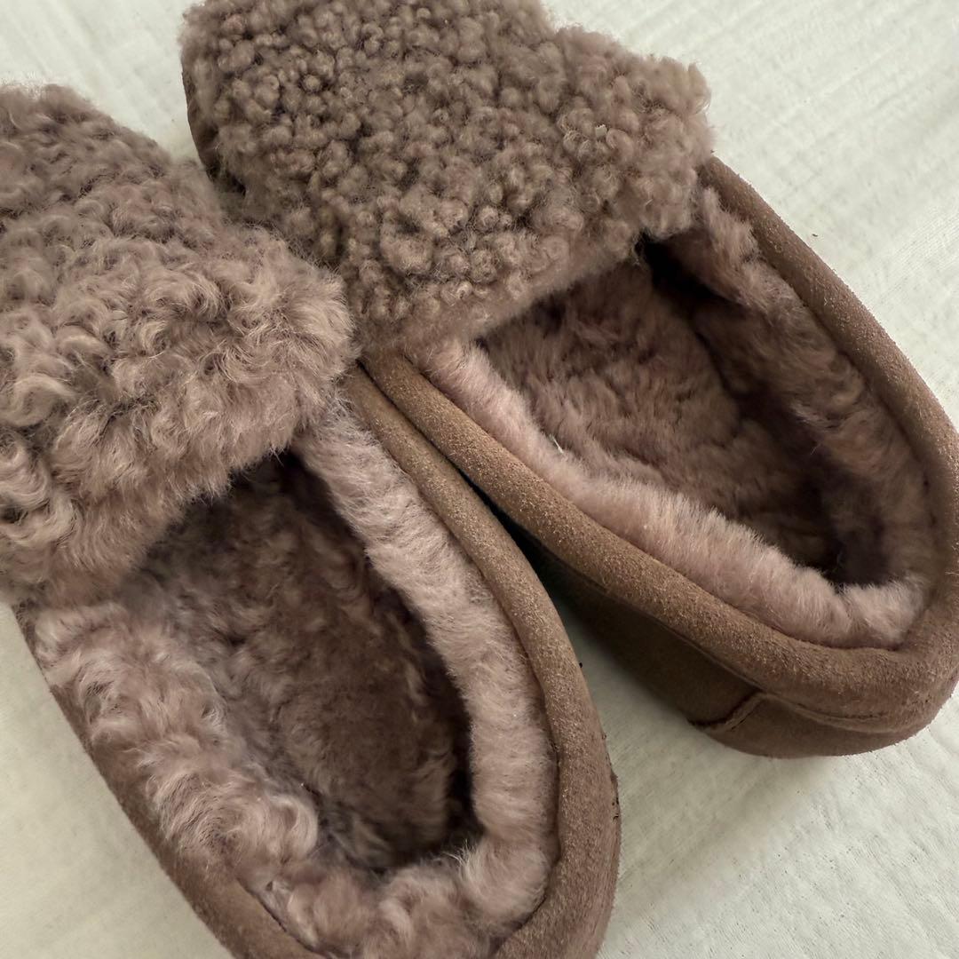 未使用 EMU シープスキンケアンズ カーリーファー ムートン モカシン