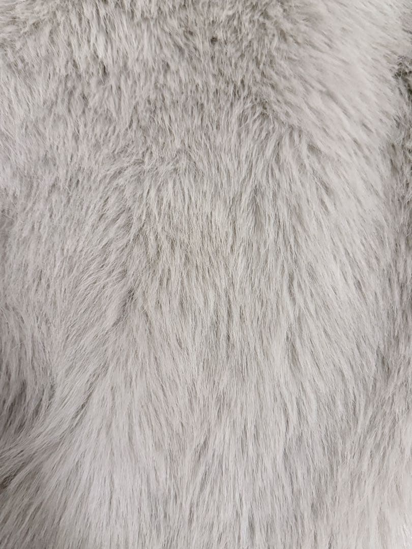 ZARAフェイクファーショートジャケット