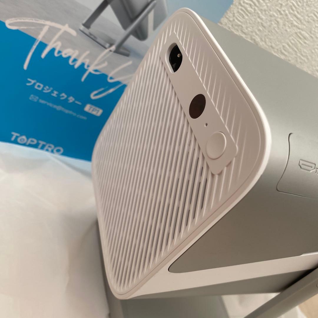 4K対応 プロジェクター Netflix／750ANSI／Dolby スピーカー