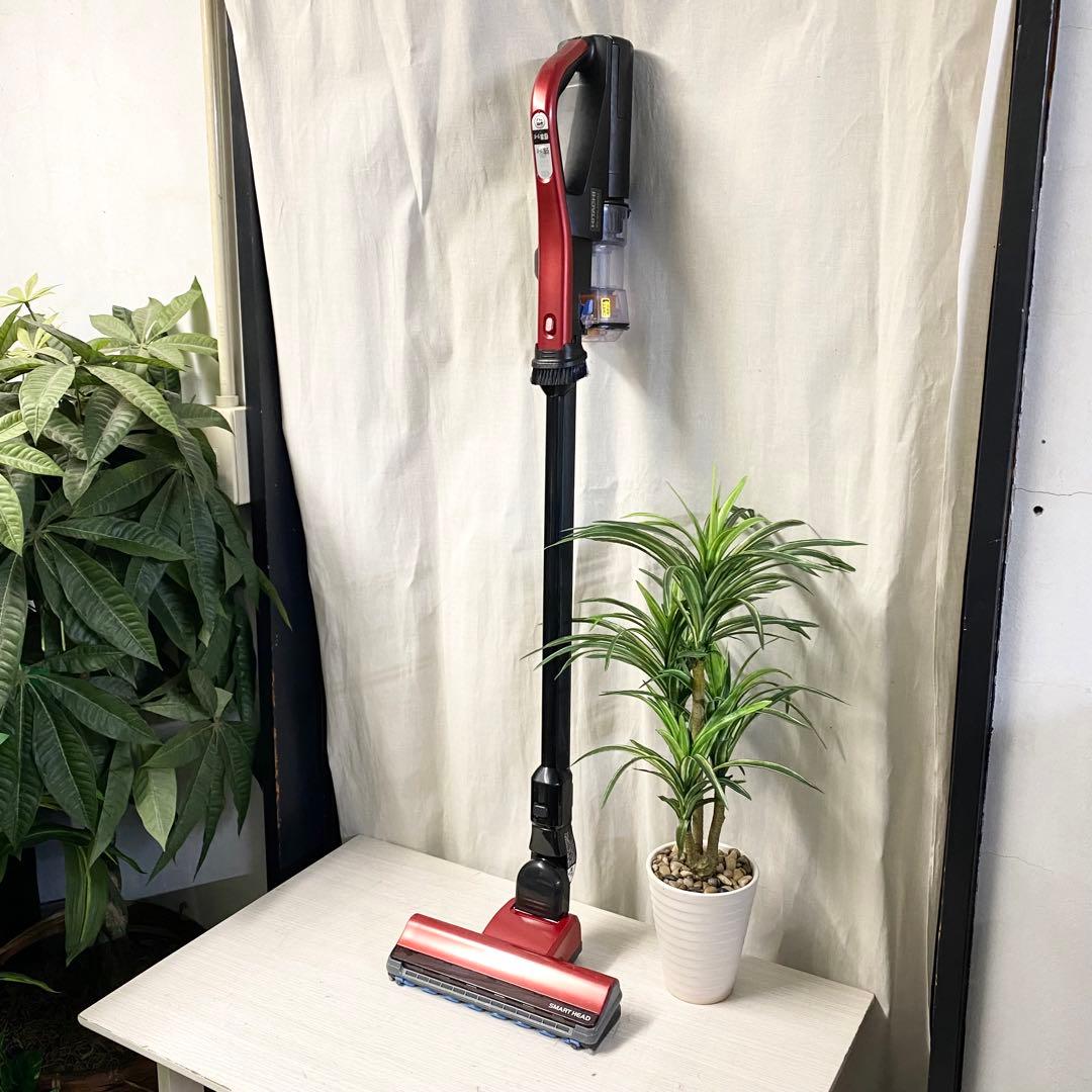 とっても軽くて使いやすい♪充電式スティックサイクロンクリーナー