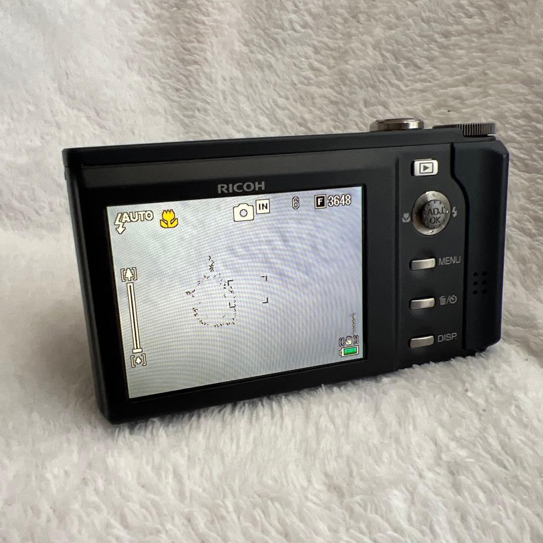 RICOH R8 コンパクトデジタルカメラ（液晶難あり）