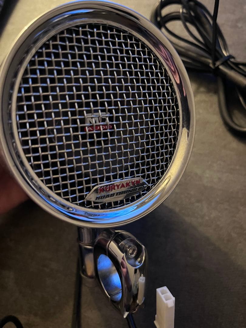 黒*島様 クリアキン　ロードサンダー　スピーカーポッド　by MTX クローム