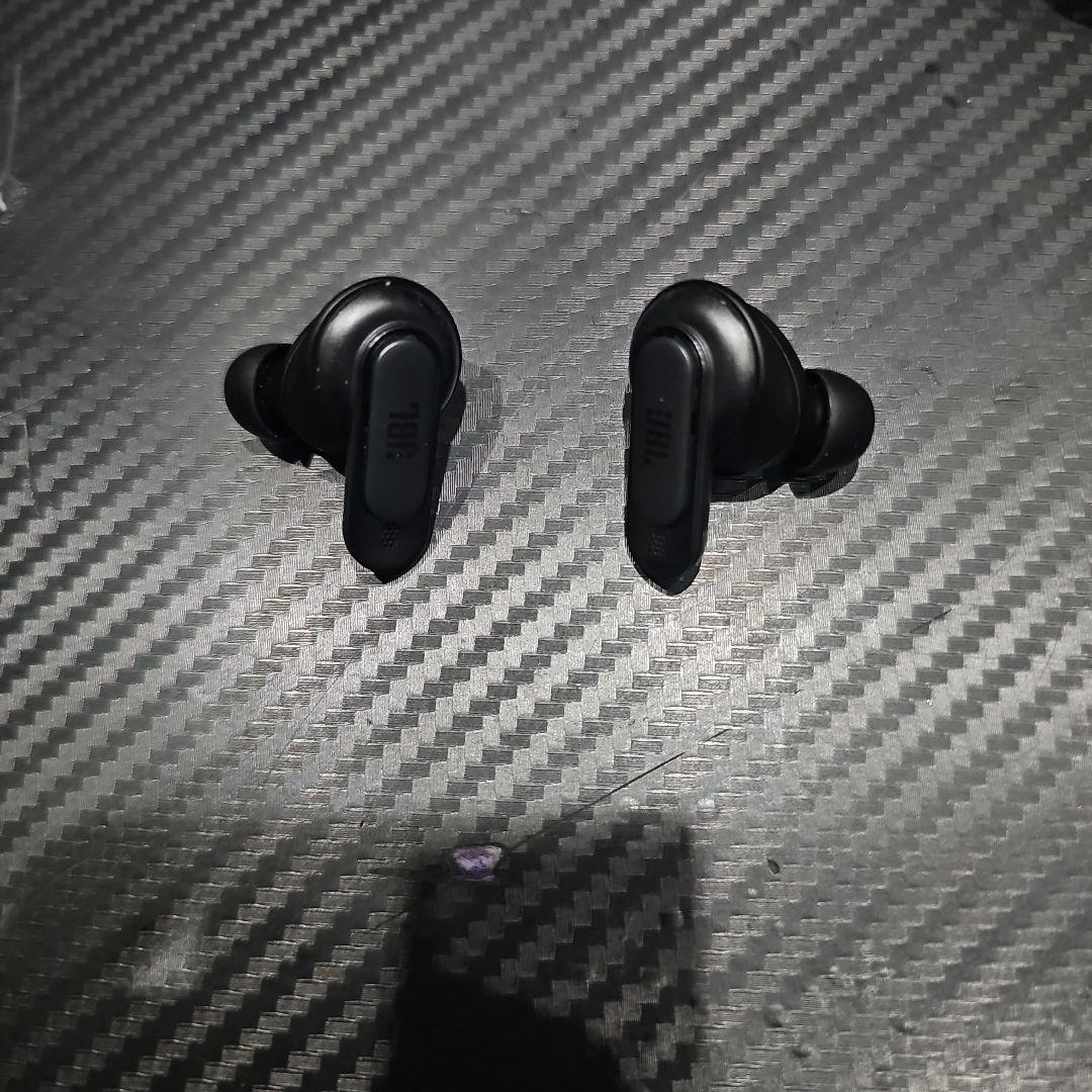 JBL TOUR PRO 2 ワイヤレスイヤホン 良品 動作確認済