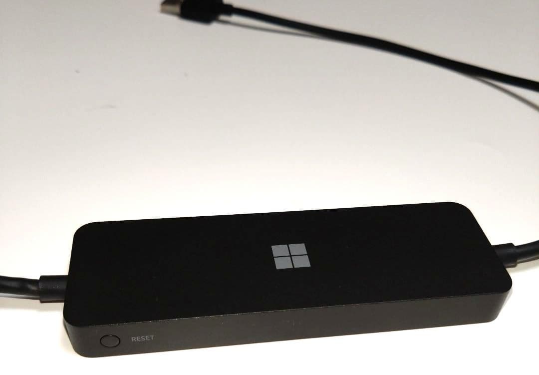 Microsoft 4K ワイヤレスディスプレイアダプター UTH-00036