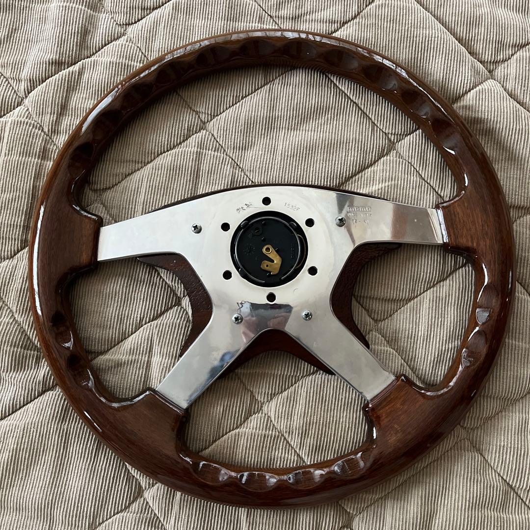 ともちんmomo ステアリングホイール ウッド