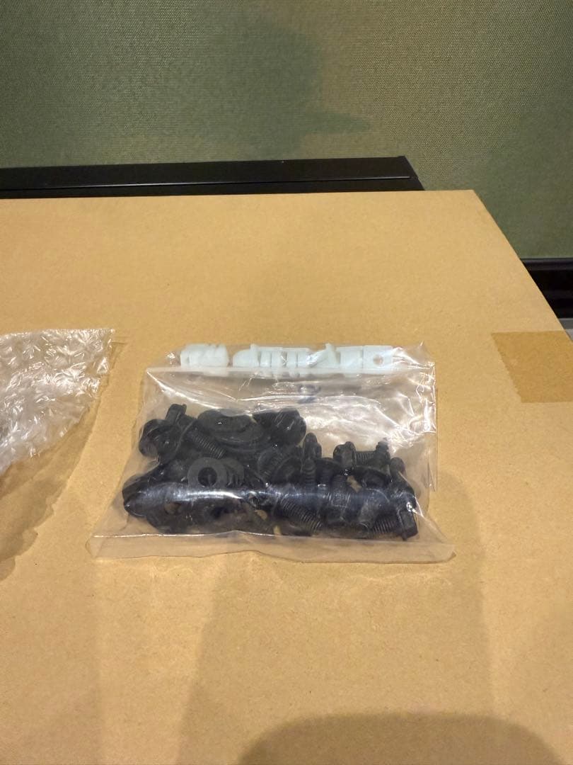 ハイエース　TRD マッドフラップ