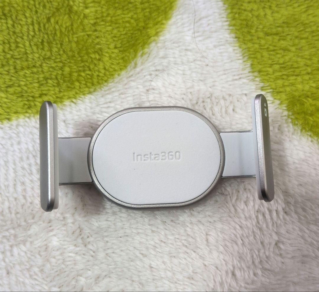 【あゆむ】Insta360 Flow 2 pro 通常版 ホワイト 収納袋