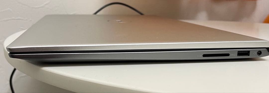 【美品】windows11 2021 DELL Inspiron 15, 551