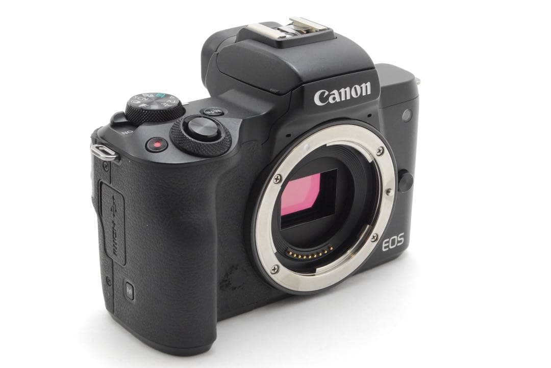 美品✨キャノン EOS Kiss M❤️Wi-Fi&ラクラク自撮り！