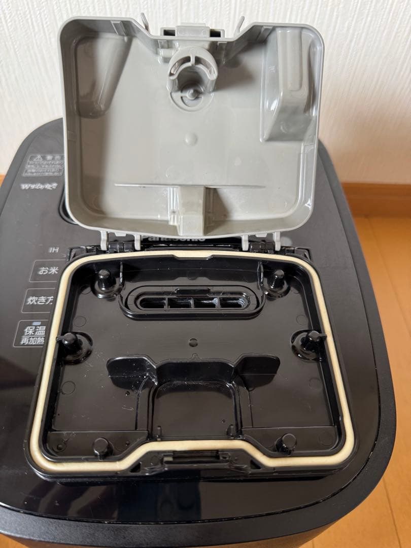 パナソニック　Wおどり炊き SR-VSX108