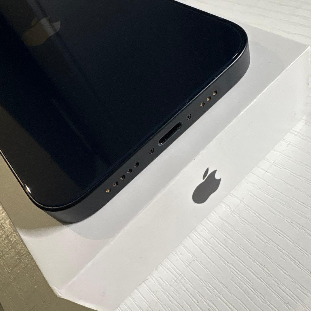 iPhone13 128GB ミッドナイト SIMフリー 極美品