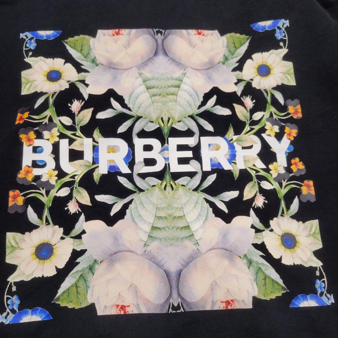 BURBERRY　ブラック　ロゴ　お洒落　トレーナー　スウェット　パーカー
