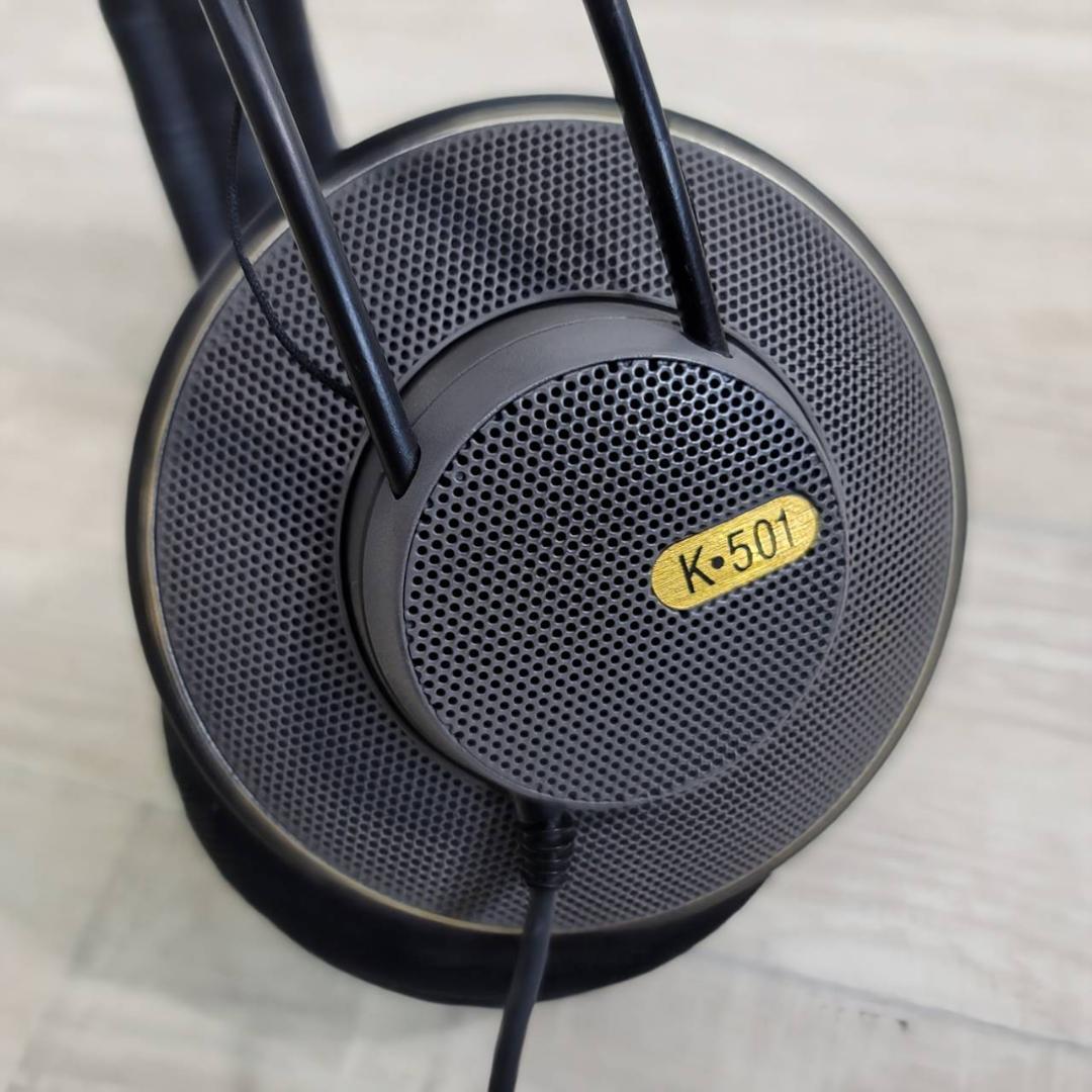 【良品】AKG 開放型ヘッドホン K501