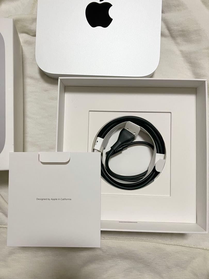 MacMini M2Pro 12コア/ 32GB / 1TB / 1GbE