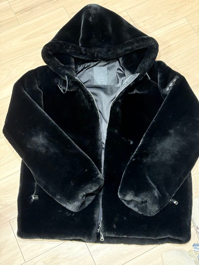 本日までタトラス ユモラファーコート