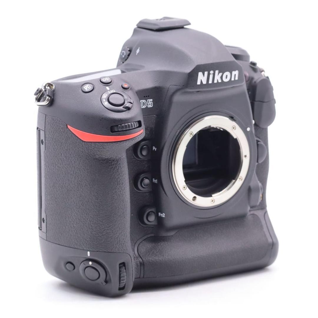 【元箱付き・ショット数5,263】 Nikon D5 (XQD-Type)