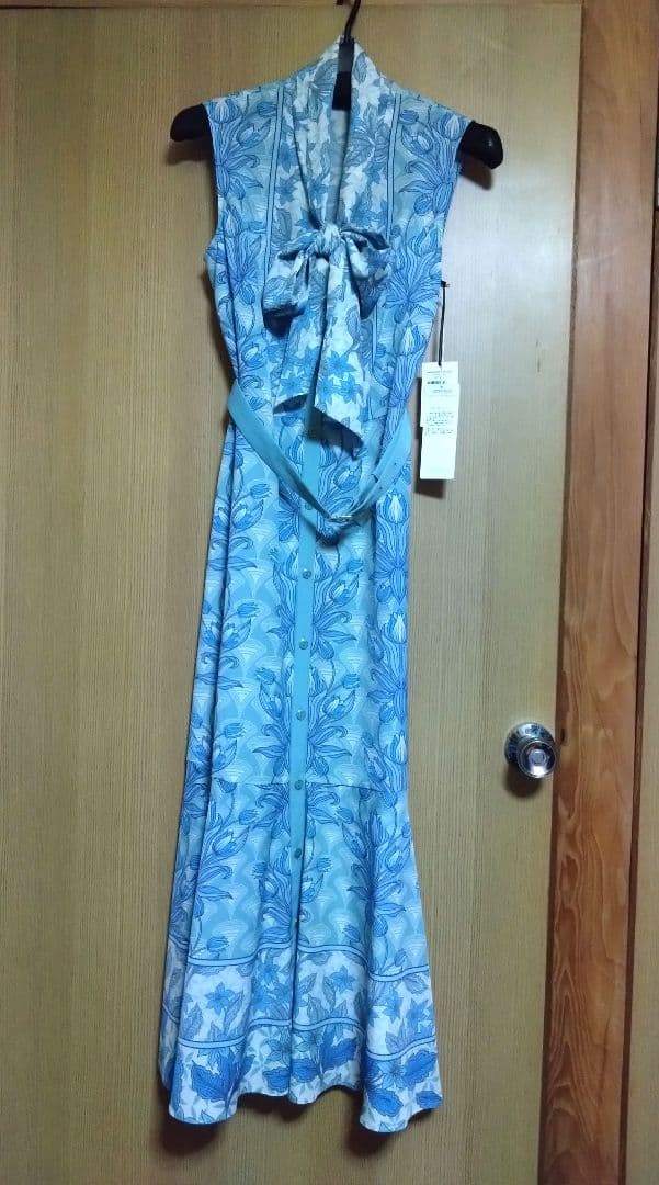 ★新品★新作★グレースコンチネンタル サラサストライププリントワンピース