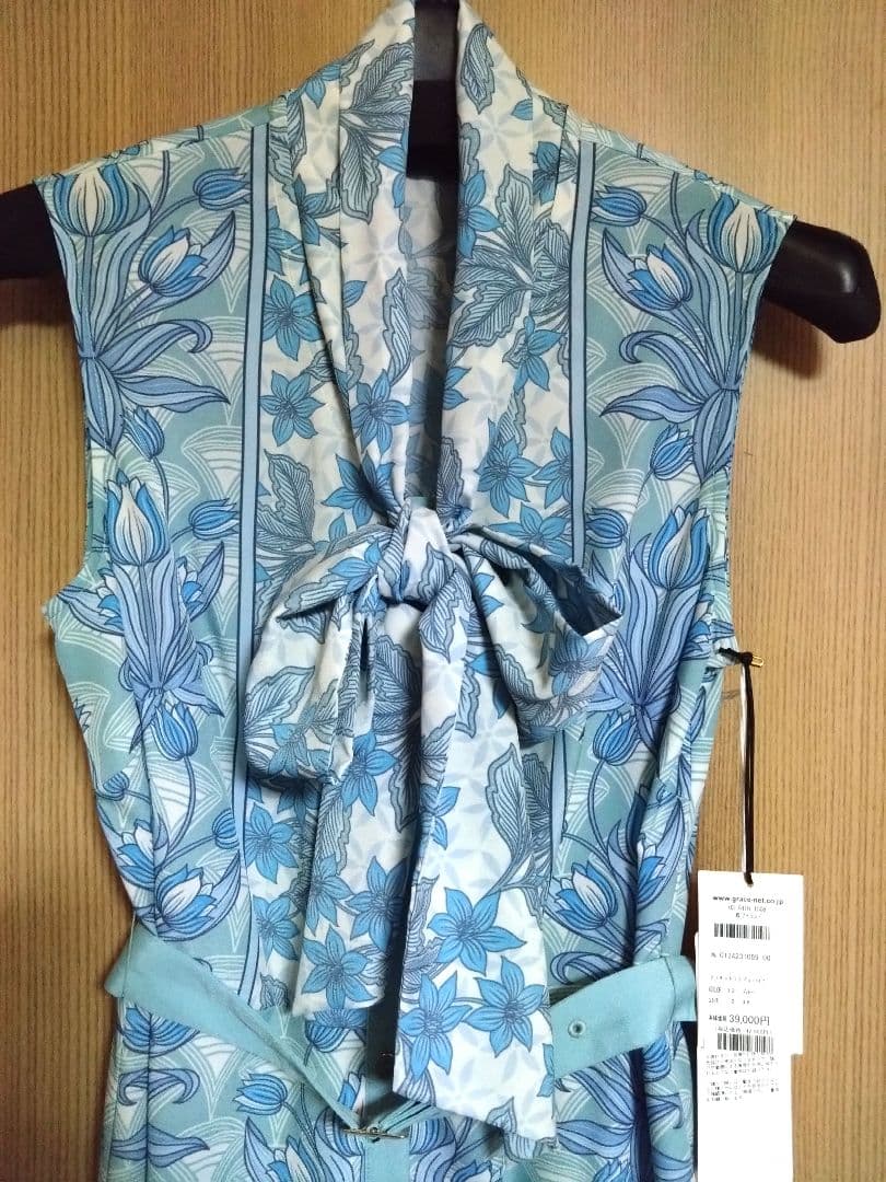 ★新品★新作★グレースコンチネンタル サラサストライププリントワンピース