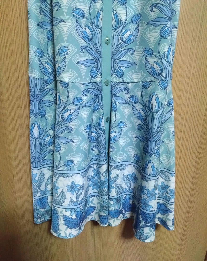 ★新品★新作★グレースコンチネンタル サラサストライププリントワンピース