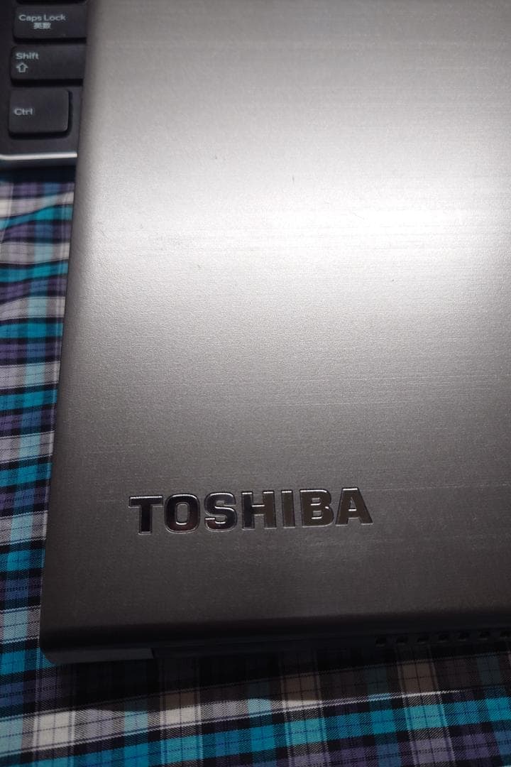 東芝 Dynabook 13.3インチ Win10 R63/p