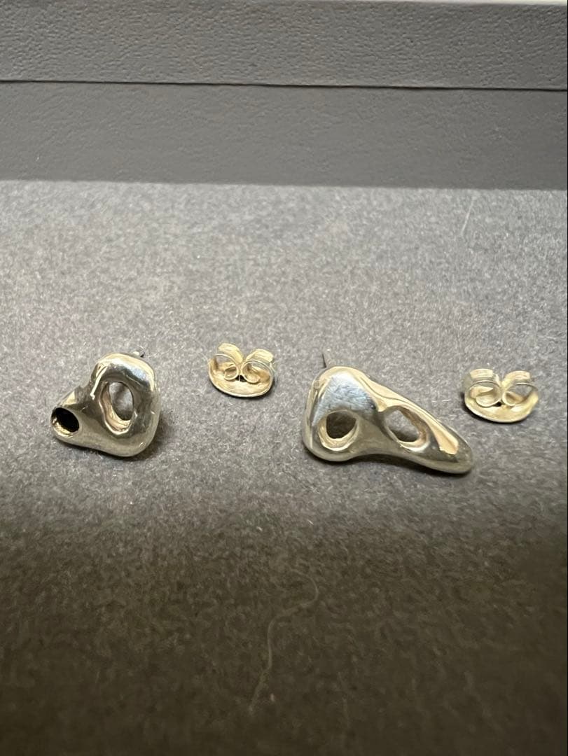 アクセサリー strong iris earrings