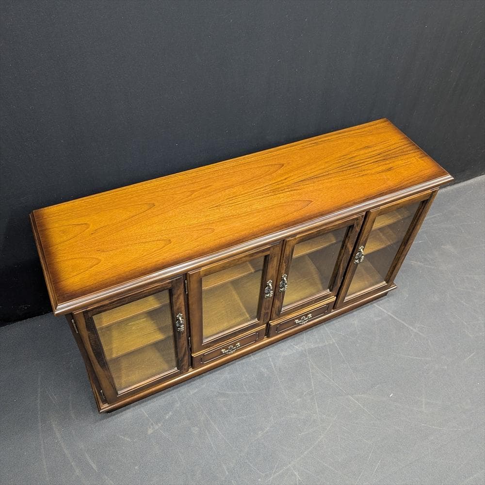 美品　カリモク　コロニアル　サイドボード　リビングボード　キャビネット　飾り棚