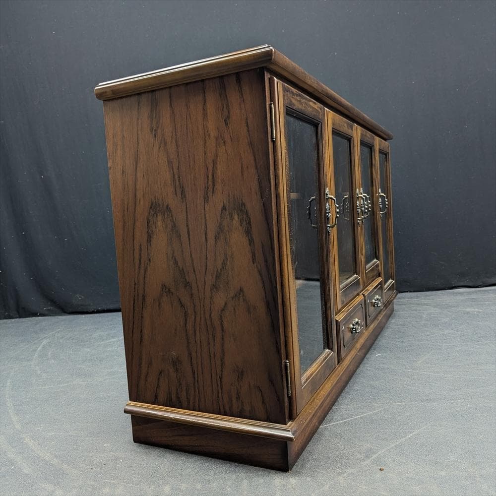 美品　カリモク　コロニアル　サイドボード　リビングボード　キャビネット　飾り棚