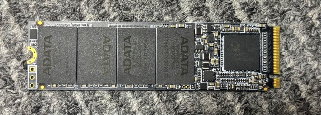 ADATA SX6000PNP 1TB M.2 SSD + エンクロージャー