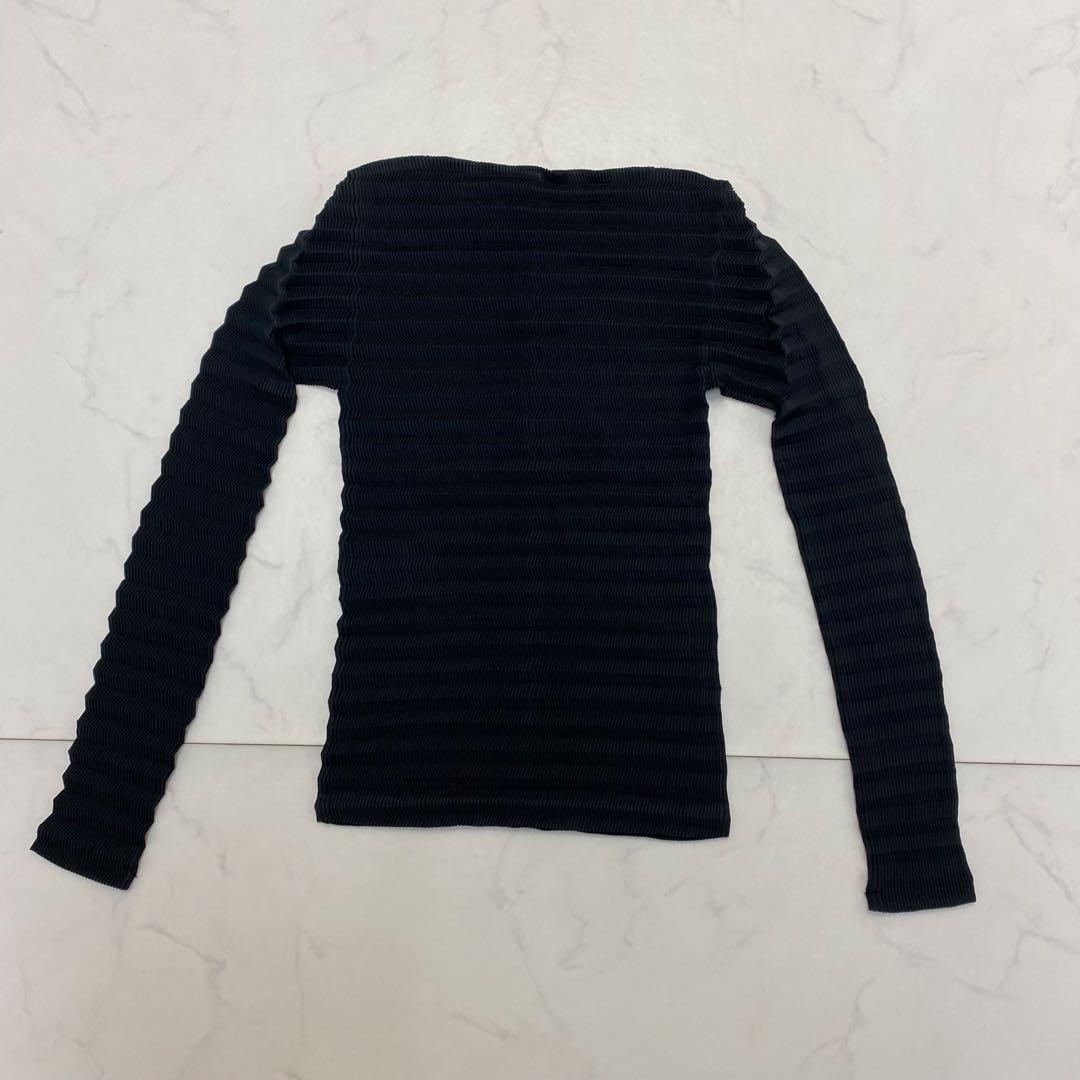 美品★ISSEY MIYAKE イッセイミヤケ 長袖カットソー プリーツ 黒 M