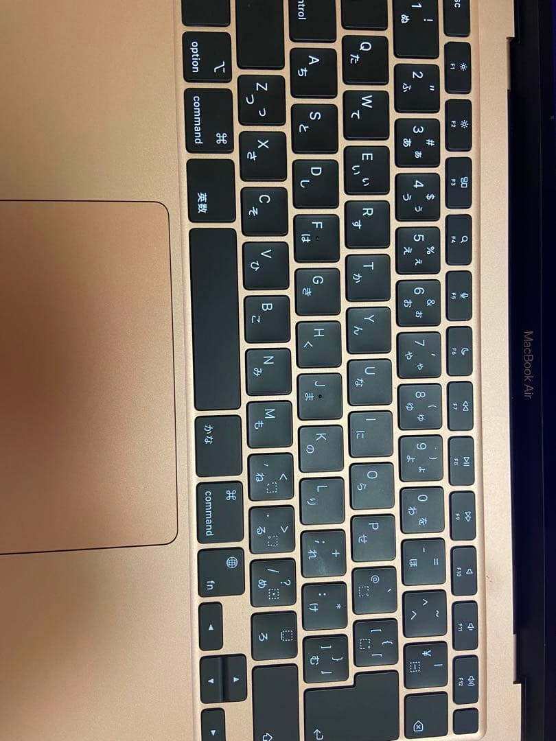 Mac book air M1 256GB 8GBユニファイドメモリ