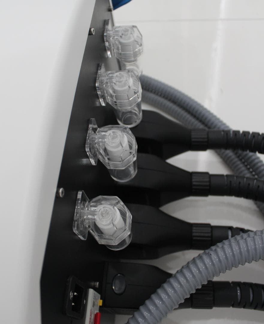 【脂肪冷却】四本ハンドピース付き痩身機器