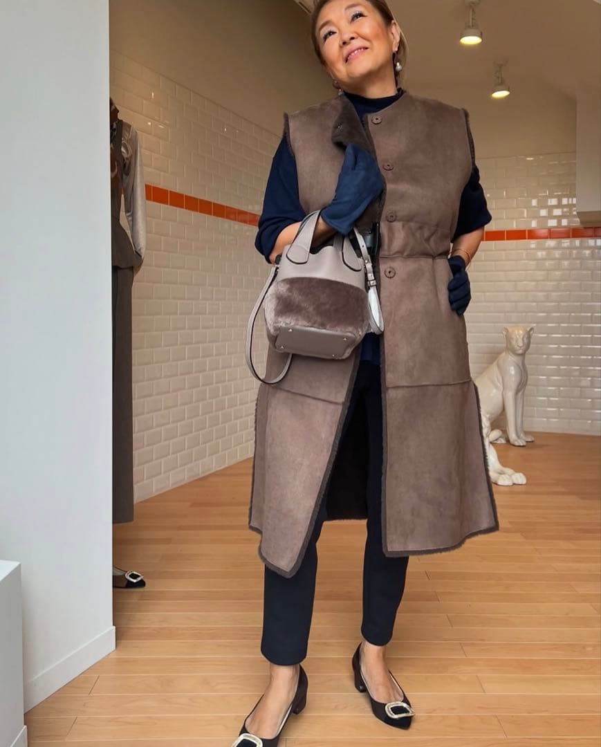 【お値下げ】ベアトリス　フェイクファーリバーシブルジレ