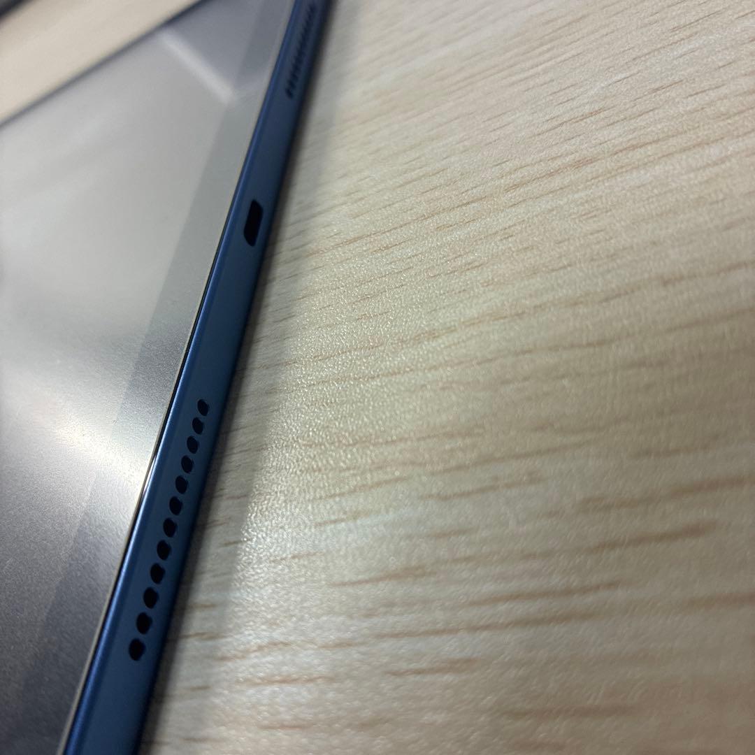 iPad 11世代　ほぼ未使用