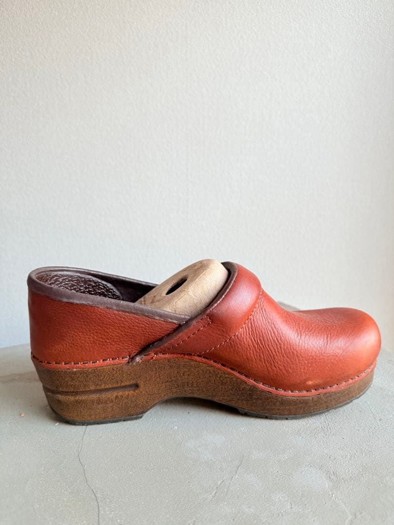 極美品　Dansko プロフェッショナル　タン　38 デッドストック品