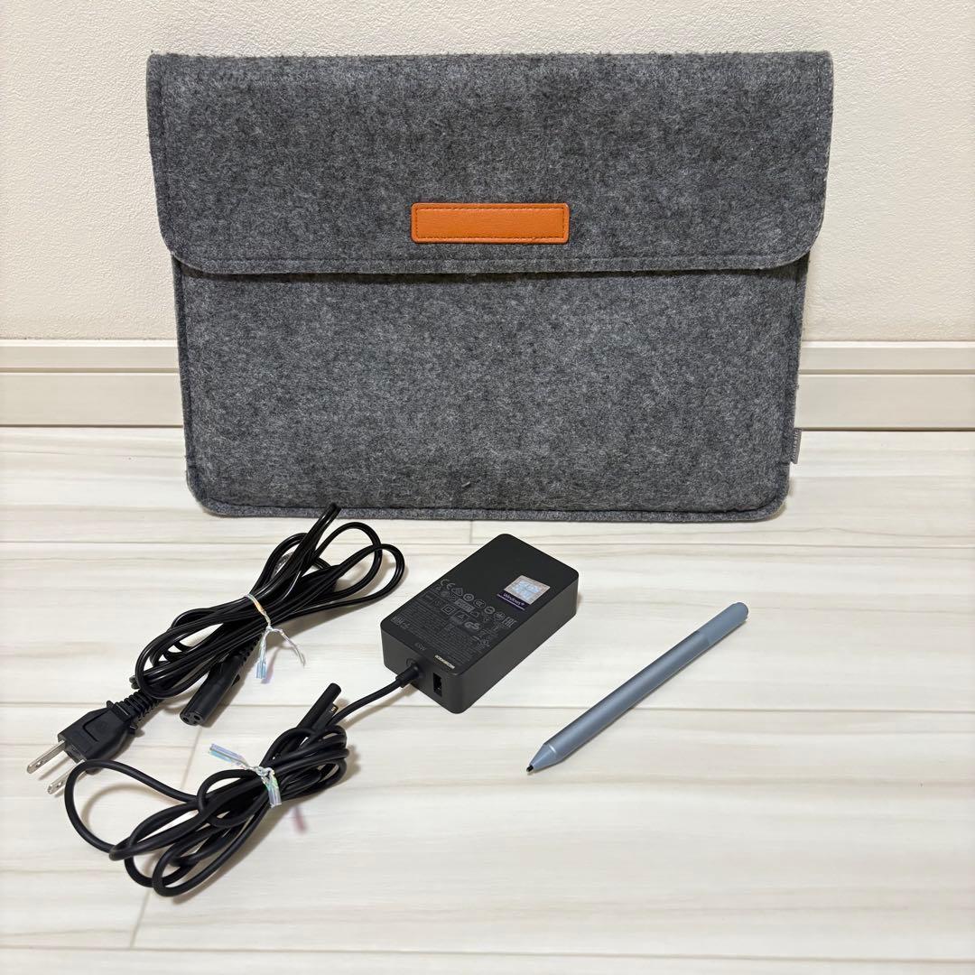 《Surface Pro 7》Core i7／メモリ16GB／SSD256GB