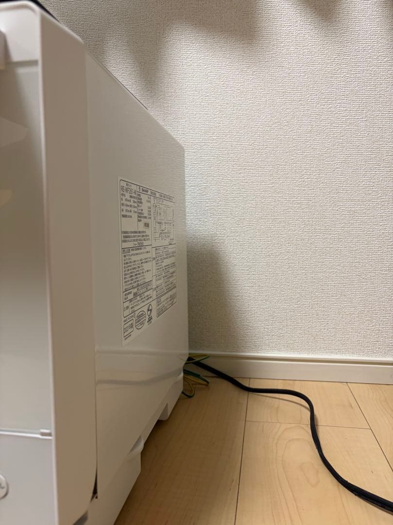 SHARP RE-WF261-W 2021年製