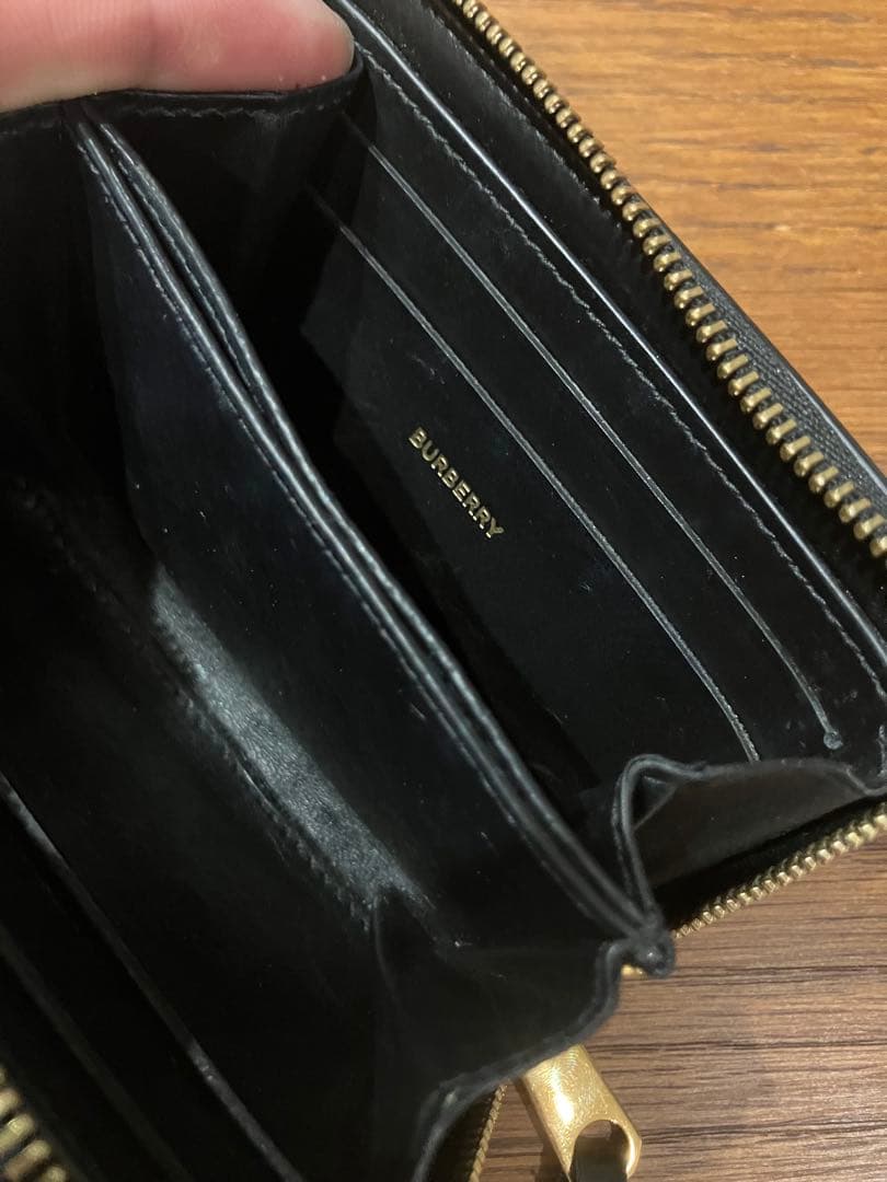 Burberry チェック柄 パース　バーバリー